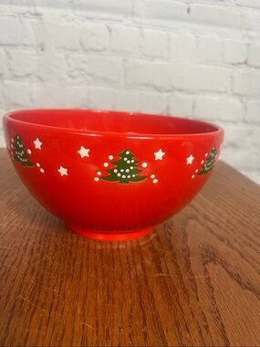 B. Waechtersbach Germany Christmas Tree Serving Bowl 7.5"